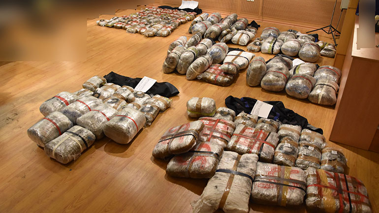 Κοζάνη: Σε εξέλιξη αστυνομική επιχείρηση για τον εντοπισμό ατόμου που μετέφερε πάνω από 300 κιλά κάνναβης